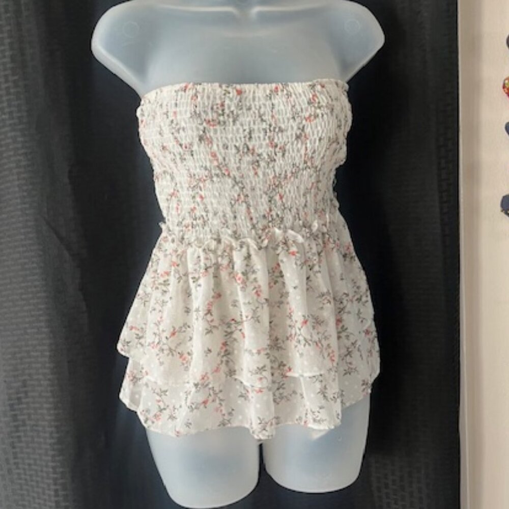 Floral Beautiful Strapless Top